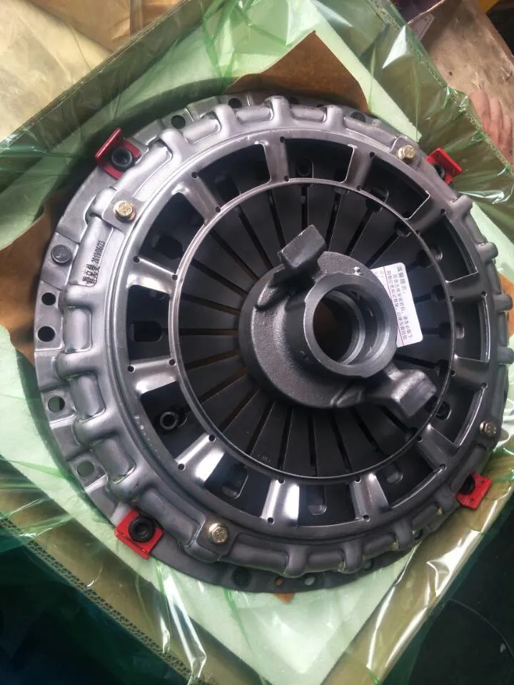 HOWO Truck Engine Parts Wg9114160020 Factory Supply Clutch Disc, Driven Plate Disc for Chinese Truck HOWO, Shaanxi, Dongfeng, FAW Dz1560160020/Leo200004A